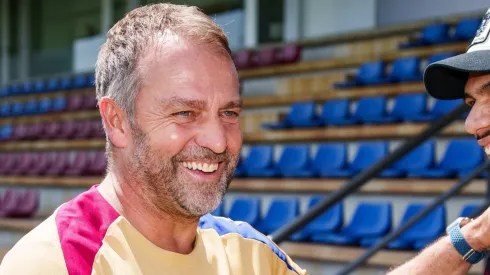 Hansi flick, técnico do barcelona. foto: divulgação/barcelona/twitter