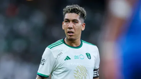 Ex-Liverpool, Roberto Firmino tem negociação para voltar ao futebol brasileiro.