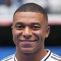 Mbappé, do Real Madrid, está fora de estreia no campeonato, afirma jornal