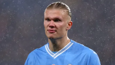 Haaland diz 'sim' ao Barcelona e acordo fica por uma condição, diz jornalista.