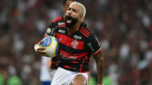 Andre Paes / Alamy Stock Photo | Gabigol é titular e pode marcar na ausência de Pedro contra o São Paulo