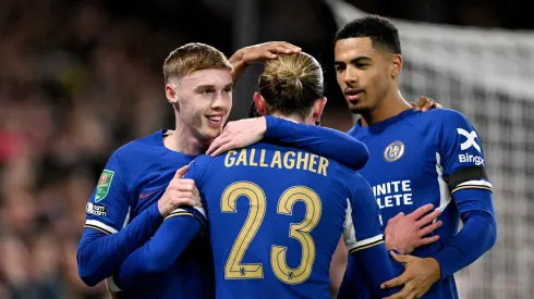 Cole Palmer, Conor Gallagher e Levi Colwill do chelsea (Photo by Justin Setterfield/Getty Images)