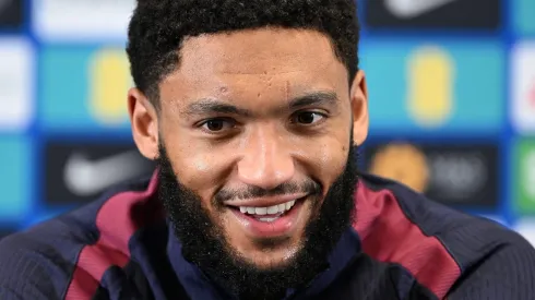 De saída do Liverpool, Joe Gomez está no radar de 5 times da Premier League.