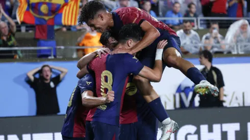 Comemoração do gol de Pau Víctor pelo Barcelona