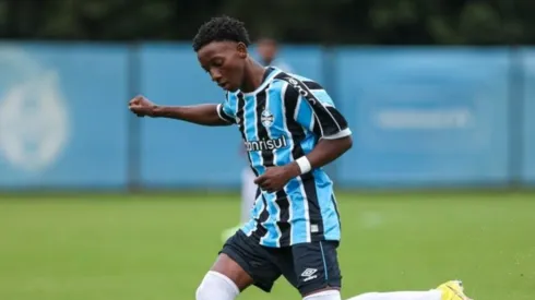 Chelsea comprou joia do Grêmio (Foto: Renan Jardim / Grêmio / Divulgação)