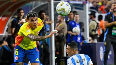 Richard Rios deixa Di Maria para trás