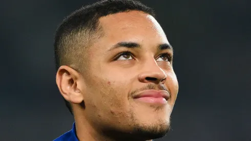 Vitor Roque fez pedido para jogar na Arábia Saudita (Foto: David Ramos/Getty Images)