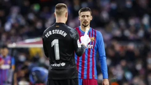 Titular do Barcelona pode acabar deixando o clube para reforçar rival.