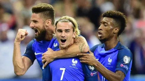 PSG esquece Sancho e quer anunciar craque francês para substituir Mbappé. (Foto: Imago)