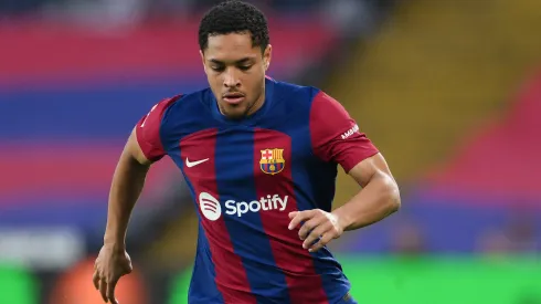 Vitor Roque pode deixar o Barcelona nos próximos dias (Foto: David Ramos/Getty Images)
