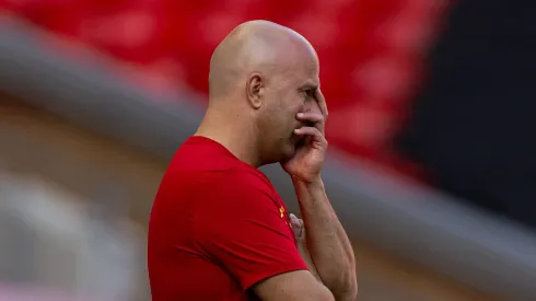 Liverpool: Destaque do futebol europeu bate o martelo sobre interesse de Arne Slot.