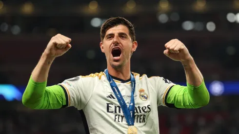 Real Madrid surpreende e toma decisão sobre o ‘novo Courtois’ da base.