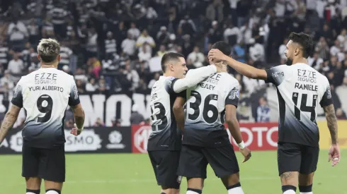 Corinthiains: Atacante é oferecido ao Barcelona; brasileiro barra negócio.