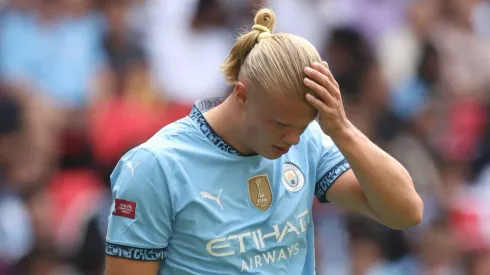 Haaland não tem futuro definido no Manchester City e vê clube oferecer contrato para outro craque.