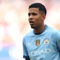 Torcida do Manchester City se empolga com estreia de Savinho