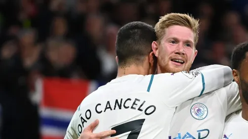 Craque pode deixar o Manchester City para ter salário astronômico no Al-Hilal de Neymar. (Photo by Shaun Botterill/Getty Images)