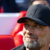 Klopp opina sobre trabalho de Arne Slot e afirma: \'Sinto falta deles\'