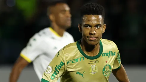 Estêvão vem brilhando com a camisa alviverde (Foto: Cesar Greco/Palmeiras/Divulgação)