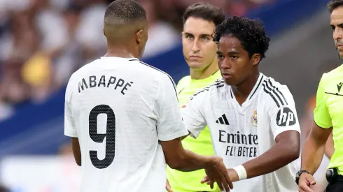Mbappé tem papo com Endrick após vitória do Real Madrid: "Você mentiu...".