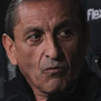 Corinthians recebe aviso de que será obrigado a contratar jogador para Ramón Díaz; entenda