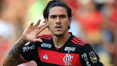 Clube do exterior prepara oferta de R$ 214 milhões para tirar Pedro do Flamengo (Photo by Buda Mendes/Getty Images)