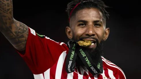 Rodinei aceita assinar com grande rival do Flamengo, mas um detalhe atrapalha acordo. (Foto: IMAGO / Nicolo Campo)