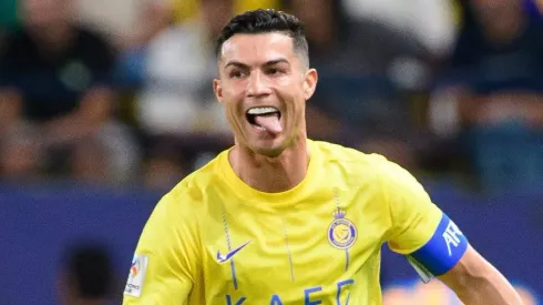 Cristiano Ronaldo com a camisa do Al Nassr.