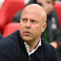 Arne Slot não aceita e Liverpool rejeita negociação para não reforçar rival na Premier League