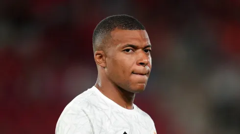 Mbappé tem primeiro atrito no Real Madrid. Foto: Alex Caparros/Getty Images