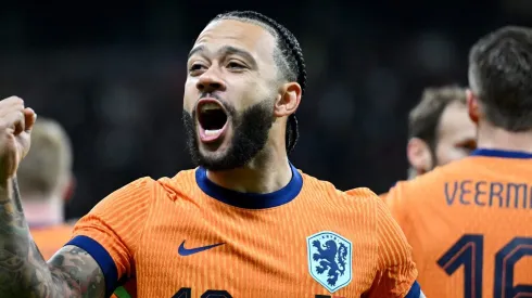 Ex-Barcelona, Depay deixa o Flamengo 'de lado' e se apróxima de acordo com outro gigante. (Photo by Stuart Franklin/Getty Images)