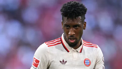 Kingsley Coman em partida pelo Bayern de Munique