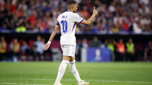 Mbappé e a França estão devendo após uma Euro abaixo da crítica (Foto: Alex Grimm/Getty Images)