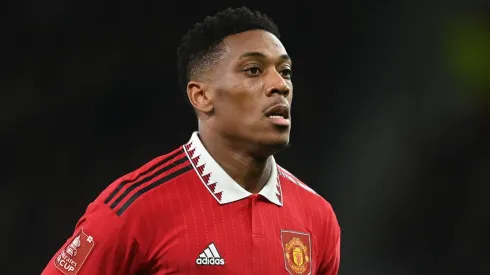 Gigante do Brasileirão abre conversas com o atacante Anthony Martial, ex-Manchester United (Photo by Gareth Copley/Getty Images)