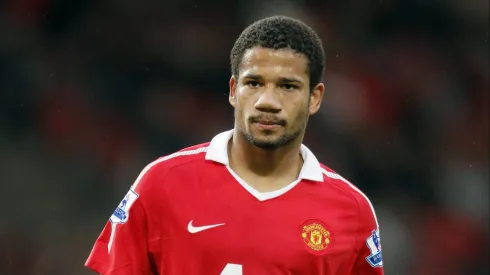 Bebé durante jogo do Manchester United. (Foto: Paul Mcfegan/Imago/Allstar)