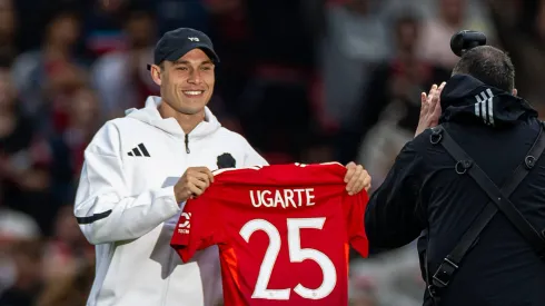 Ugarte faz revelação após assinar com o Manchester United: “Não estou acostumado...”