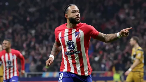 Memphis Depay foi registrado no BID e está liberado para estrear pelo Corinthians. (Foto: Gonzalo Arroyo Moreno/Getty Images)