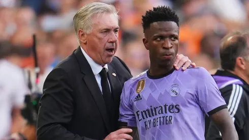 Ancelotti defende Vinicius Júnior e aponta o principal problema da Seleção Brasileira (Photo by Aitor Alcalde/Getty Images)