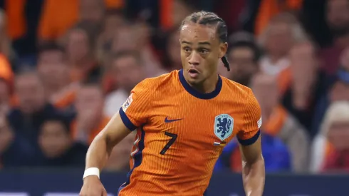 Xavi Simons é o novo alvo do Manchester United (Foto: Alex Grimm/Getty Images)