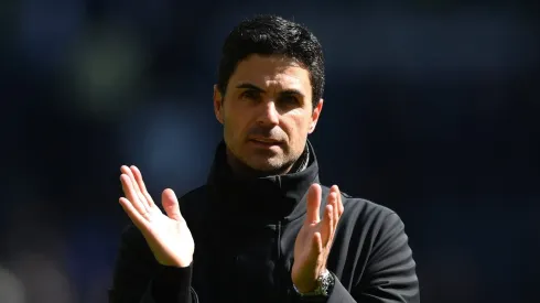 Arsenal lidera disputa com mais seis clubes para contratar ex-Manchester United.