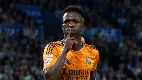 Vini Jr pede silêncio a rivais, no Anoeta. Foto: Juan Manuel Serrano Arce/Getty Images