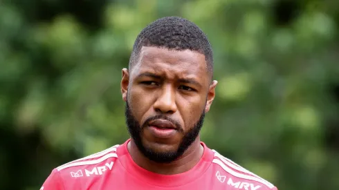 Jucilei sofre golpe milionário