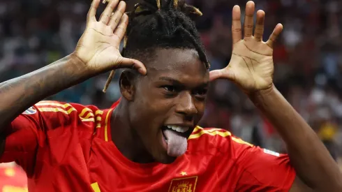 Nico Williams surpreende e escolhe em qual time vai assinar entre Barcelona e Real Madrid (Photo by Richard Pelham/Getty Images)