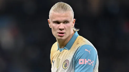 Haaland com a cmaisa do City.