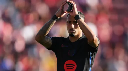 Raphinha, do Barcelona, é um dos principais titulares do elenco de Hansi Flick (Foto: David Ramos/Getty Images)