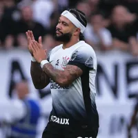 Memphis Depay revela suas primeiras impressões sobre a torcida do Corinthians, descrevendo a experiência como surreal: \'... eles são muitos...\'