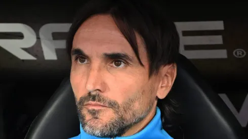 A recente derrota para o River Plate deixou Diego Martínez em uma situação tensa e cheia de incertezas. (Foto: Luciano Bisbal/Getty Images)