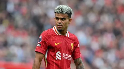 Liverpool surpreende e bate o martelo sobre transferência de Luis Díaz.