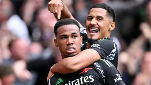 Gabriel Magalhães e William Saliba, do Arsenal (Photo by Justin Setterfield/Getty Images)