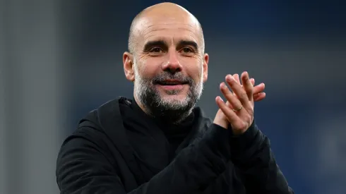 Pep Guardiola perdeu Rodri por lesão e já possui um nome ideal para o Manchester City (Photo by Justin Setterfield/Getty Images)