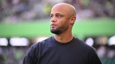 Vincent Kompany, técnico do Bayern de Munique, pode contar com reforço de peso em 2025. (Photo by Stuart Franklin/Getty Images)